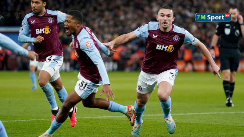 Aston Villa có nhiều lợi thế vào top 4